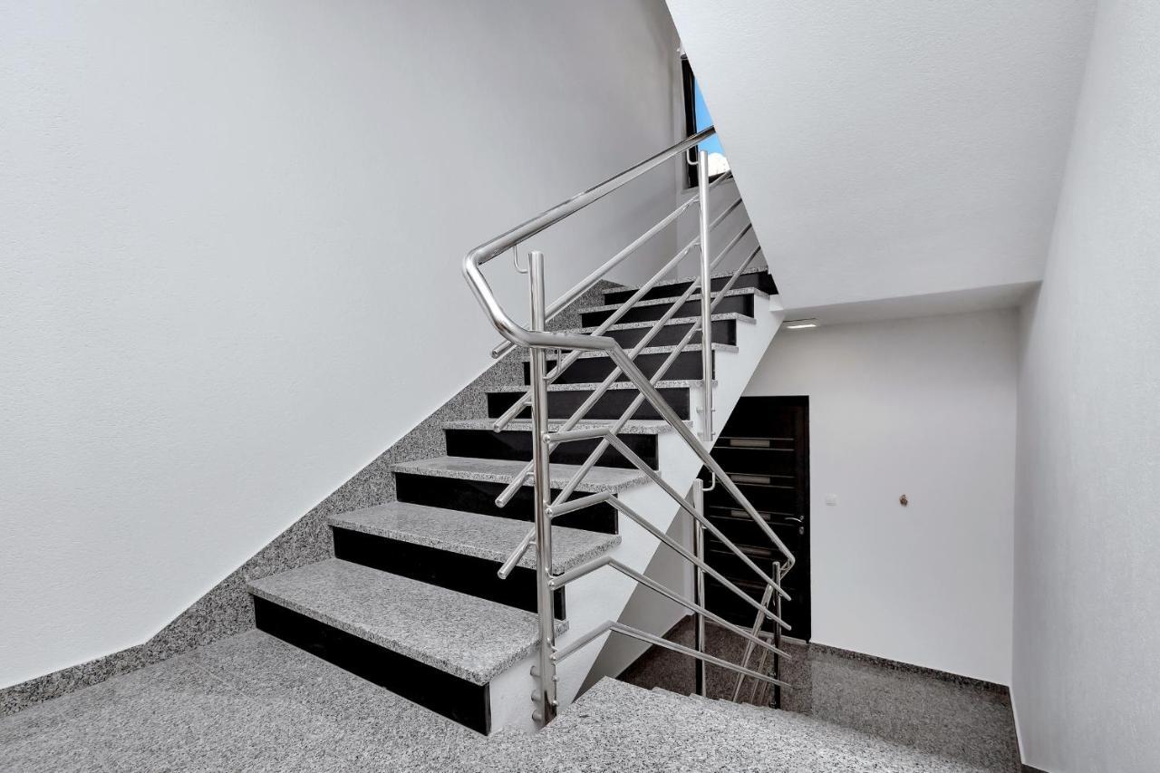 Luxury Apartment Sidro With Free Beach Parking Makarska Kültér fotó